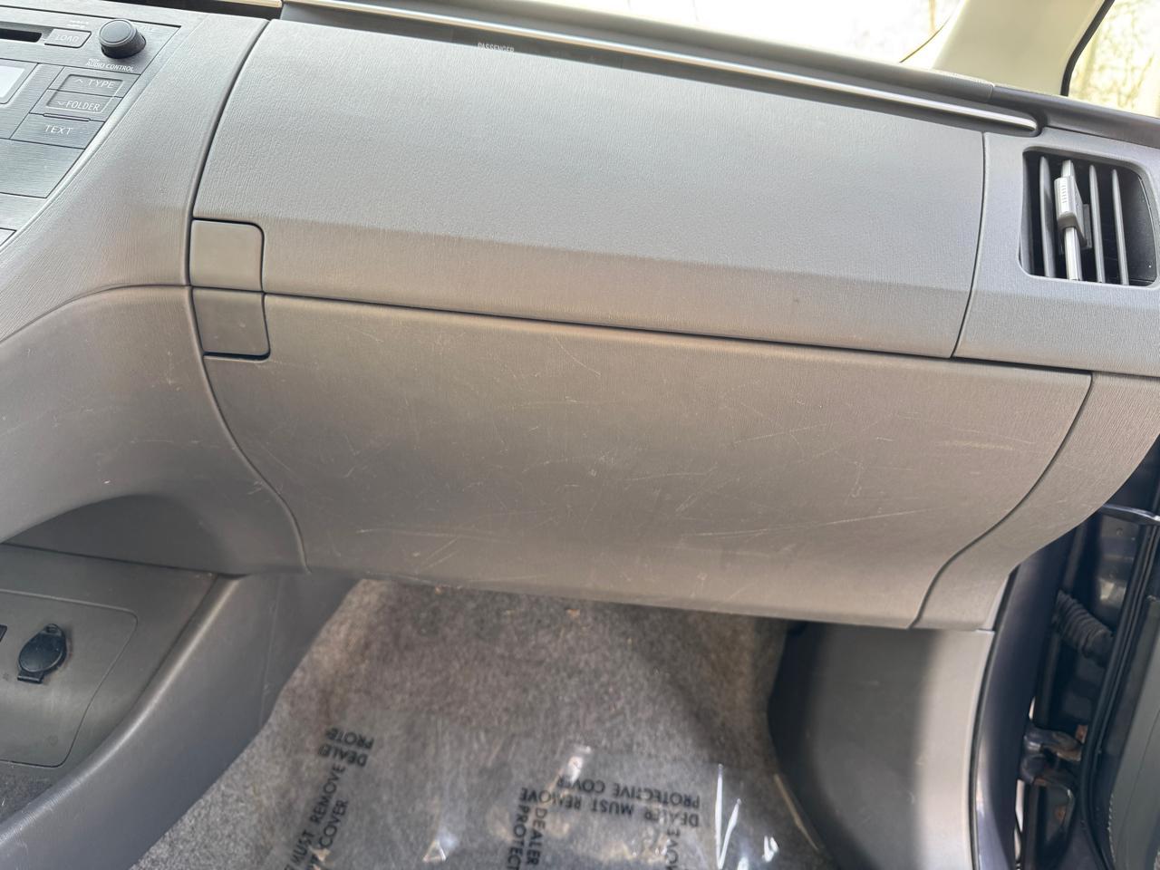 Toyota Prius Prius V 2010