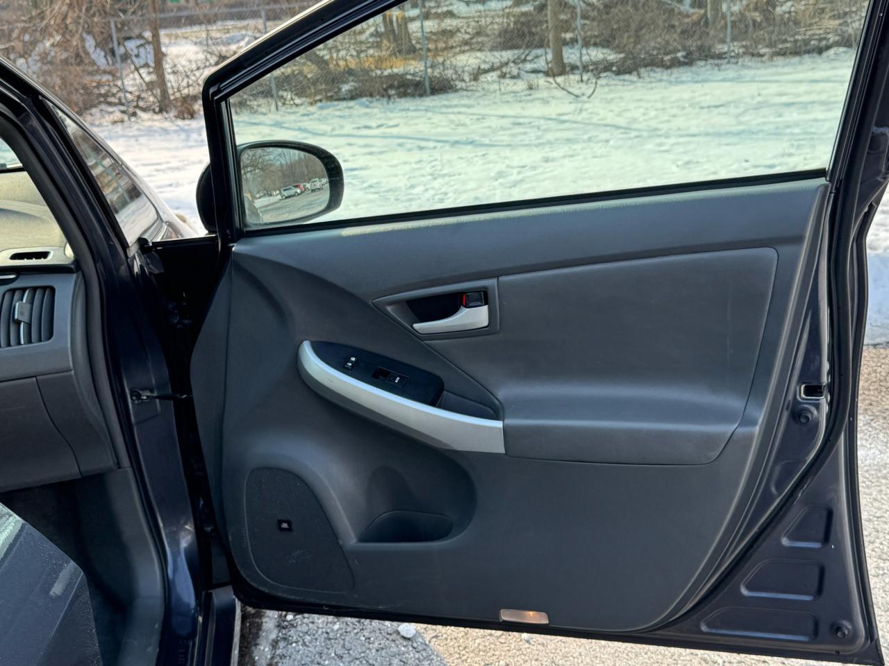 Toyota Prius Prius V 2010