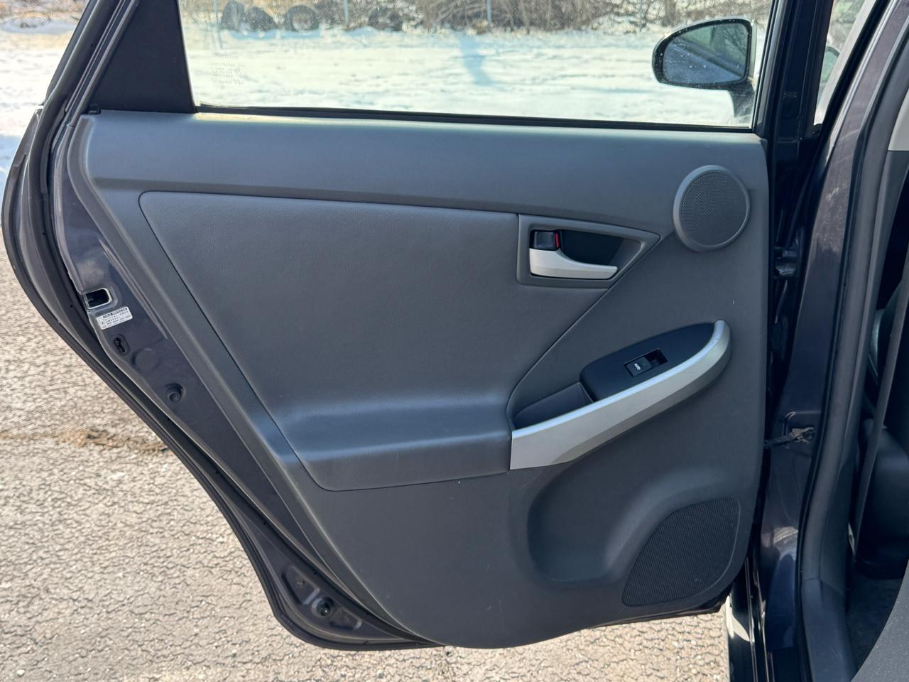 Toyota Prius Prius V 2010