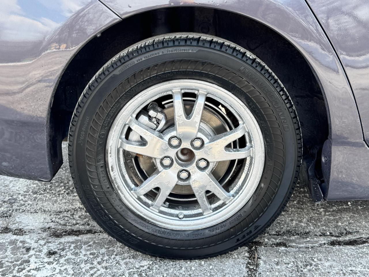 Toyota Prius Prius V 2010