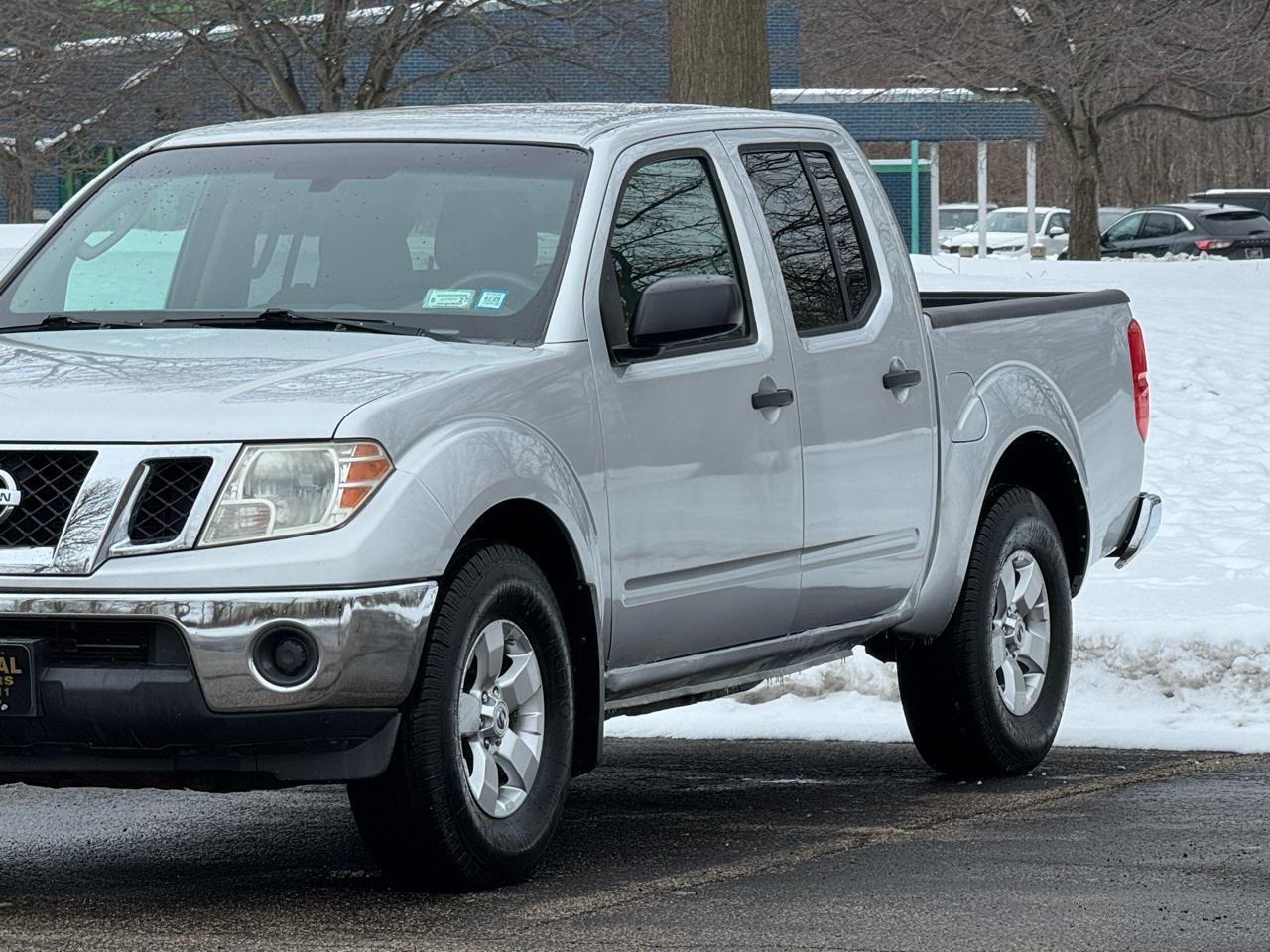 Nissan Frontier SE Crew Cab 4WD 2010