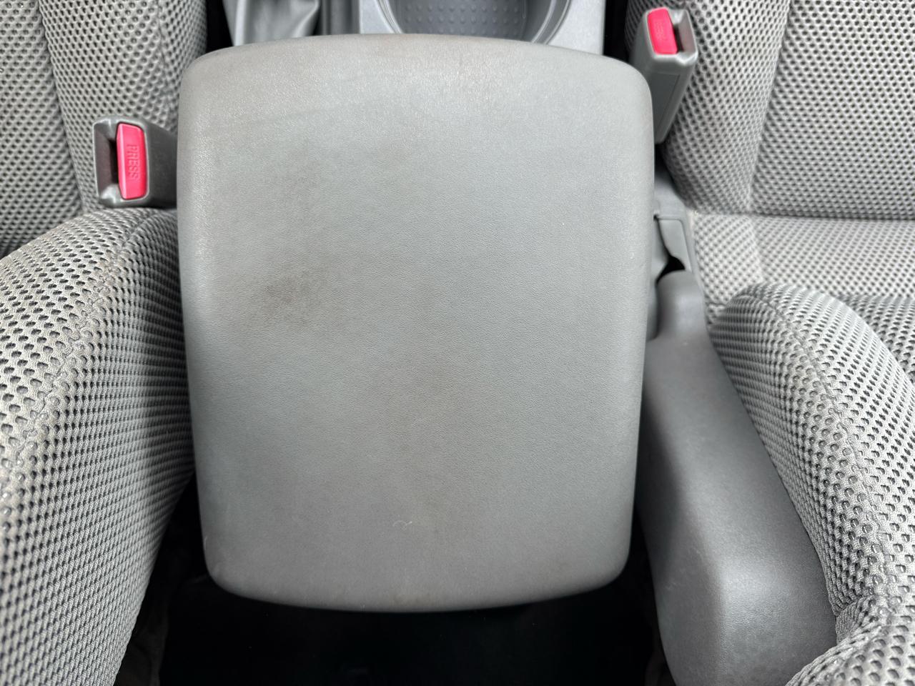 Nissan Frontier SE Crew Cab 4WD 2010