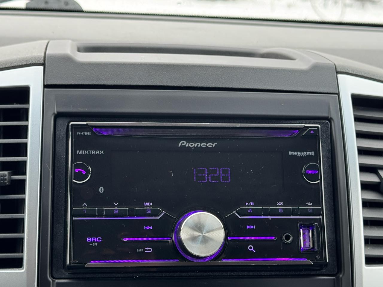 Nissan Frontier SE Crew Cab 4WD 2010