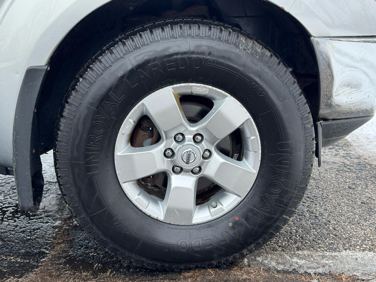 Nissan Frontier SE Crew Cab 4WD 2010