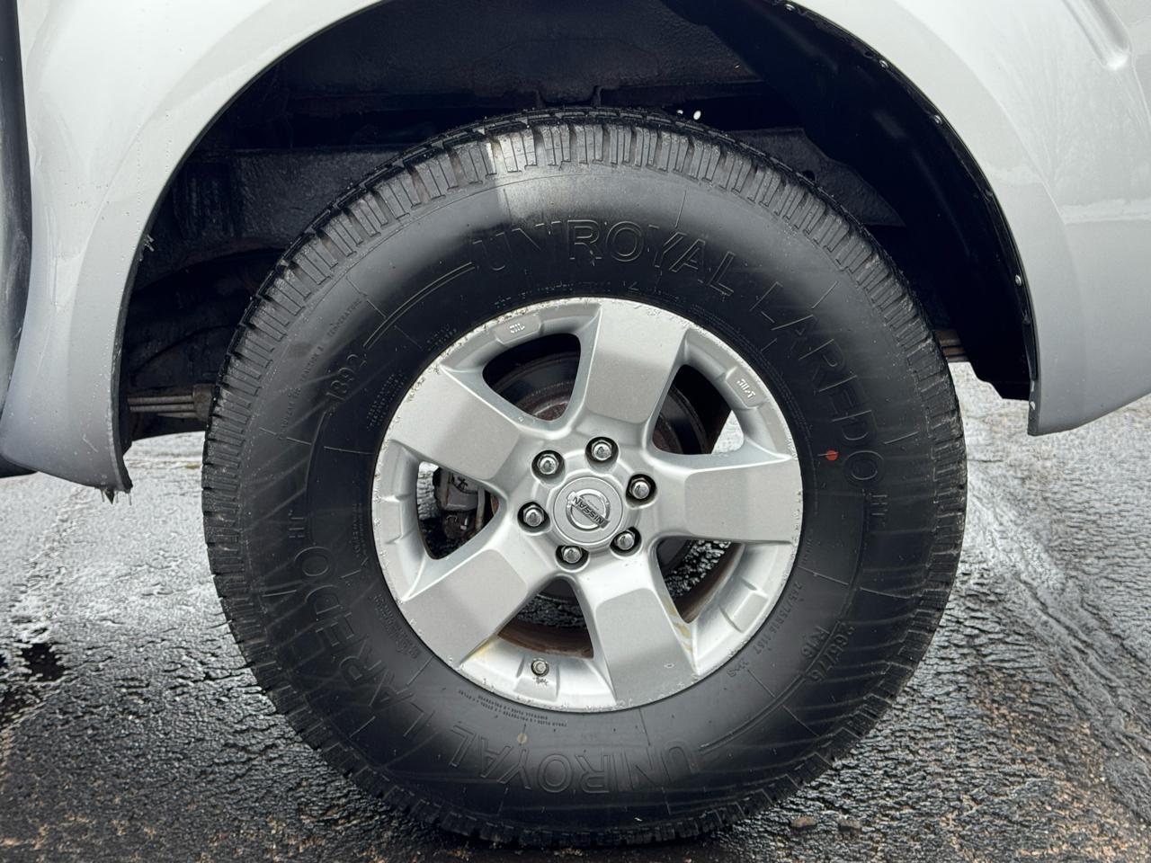 Nissan Frontier SE Crew Cab 4WD 2010