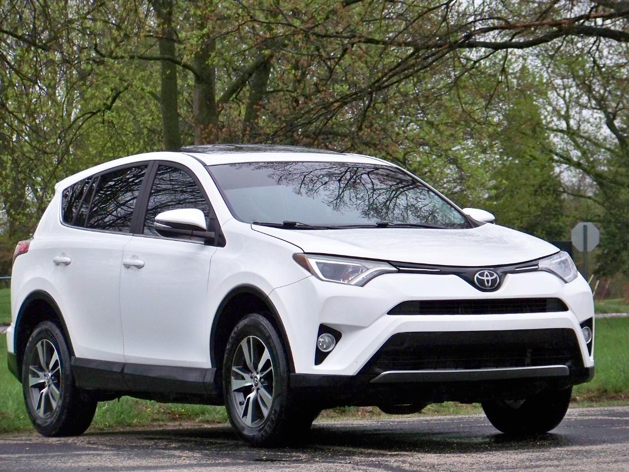 Toyota RAV4 XLE AWD 2018