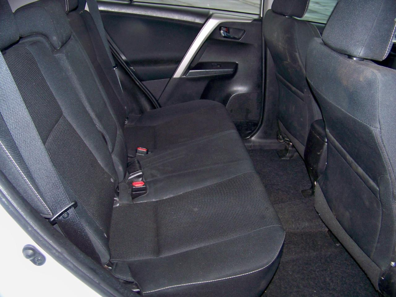 Toyota RAV4 XLE AWD 2018