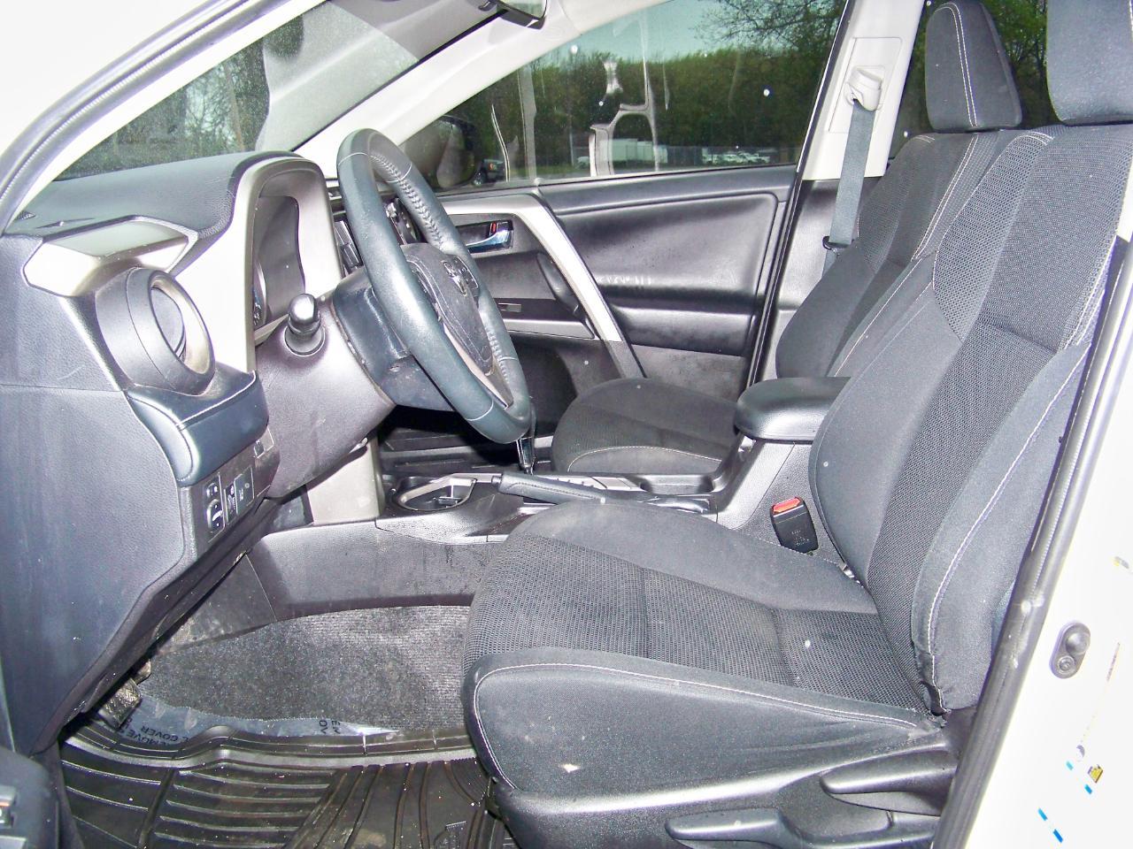 Toyota RAV4 XLE AWD 2018