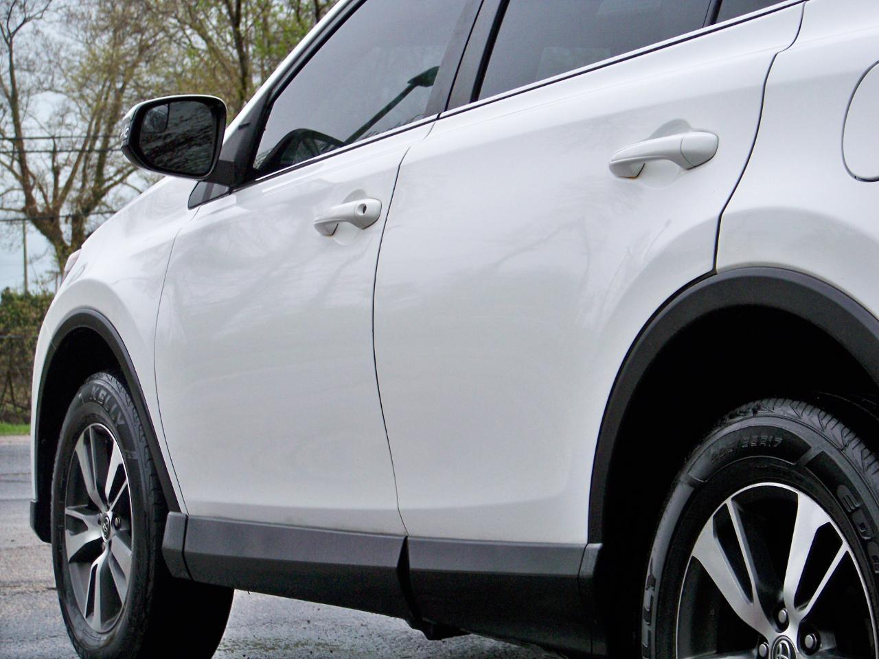 Toyota RAV4 XLE AWD 2018