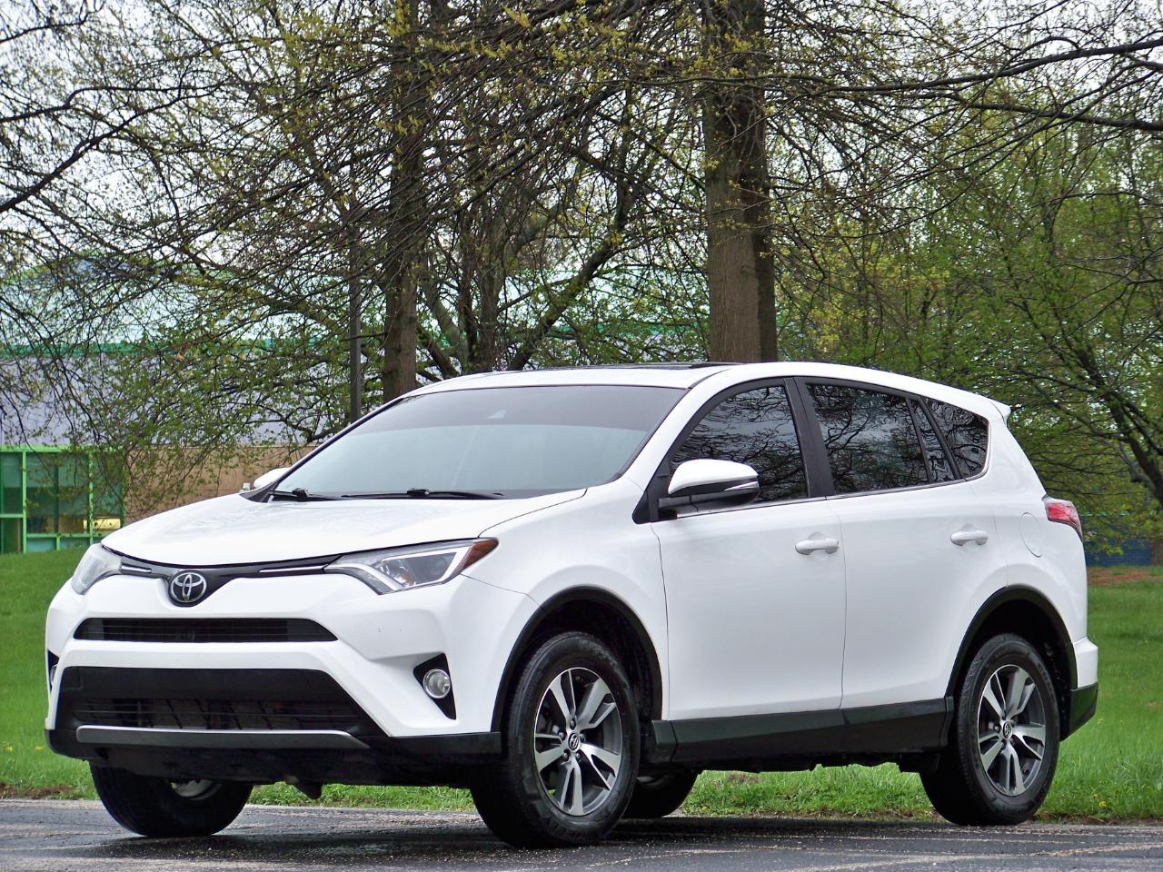 Toyota RAV4 XLE AWD 2018