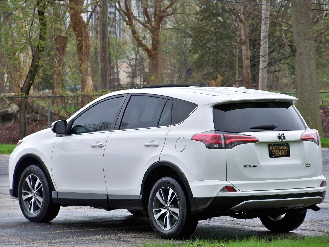 Toyota RAV4 XLE AWD 2018