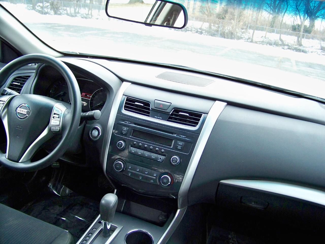 Nissan Altima 2.5 S 2015