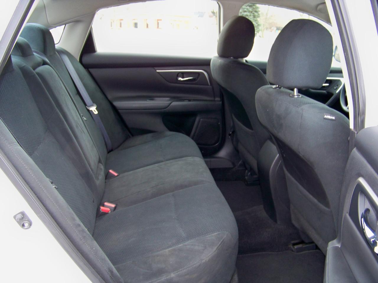 Nissan Altima 2.5 S 2015