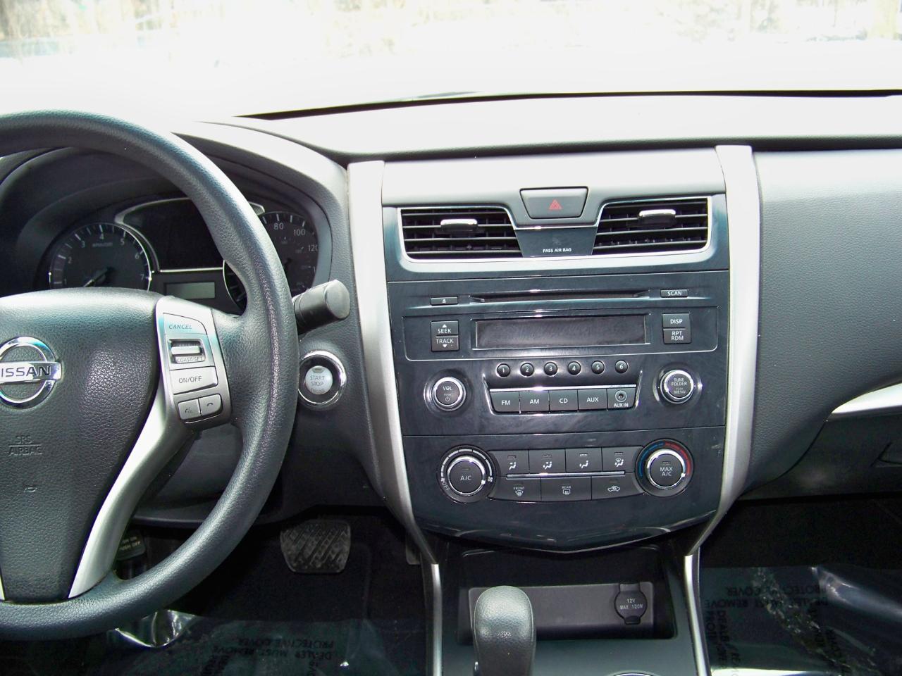 Nissan Altima 2.5 S 2015