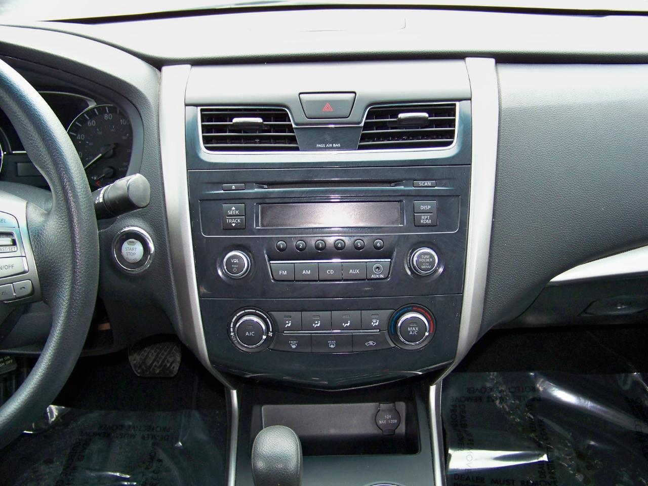 Nissan Altima 2.5 S 2015