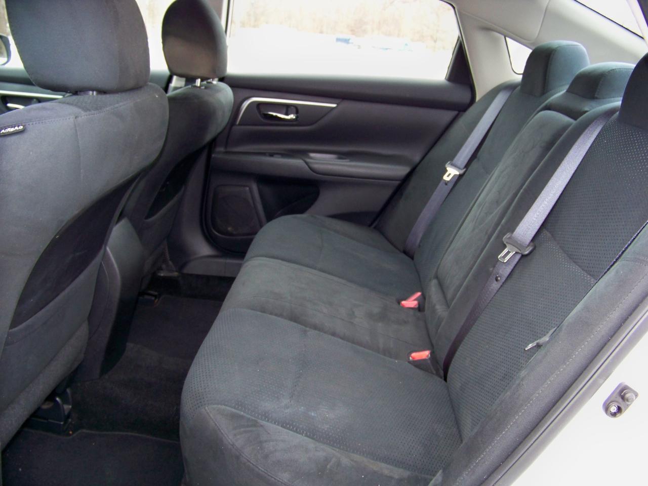 Nissan Altima 2.5 S 2015