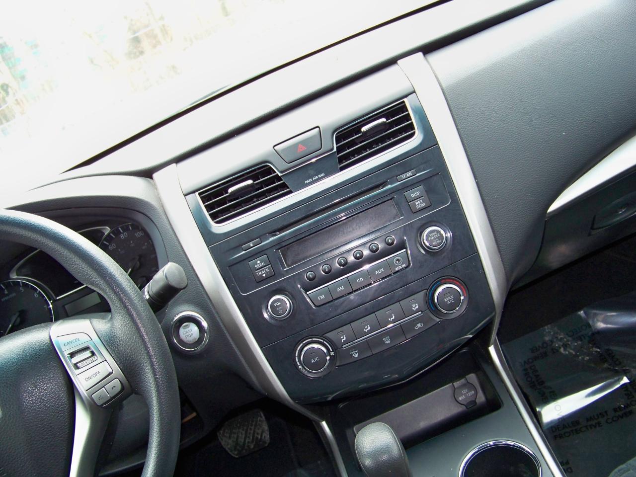 Nissan Altima 2.5 S 2015