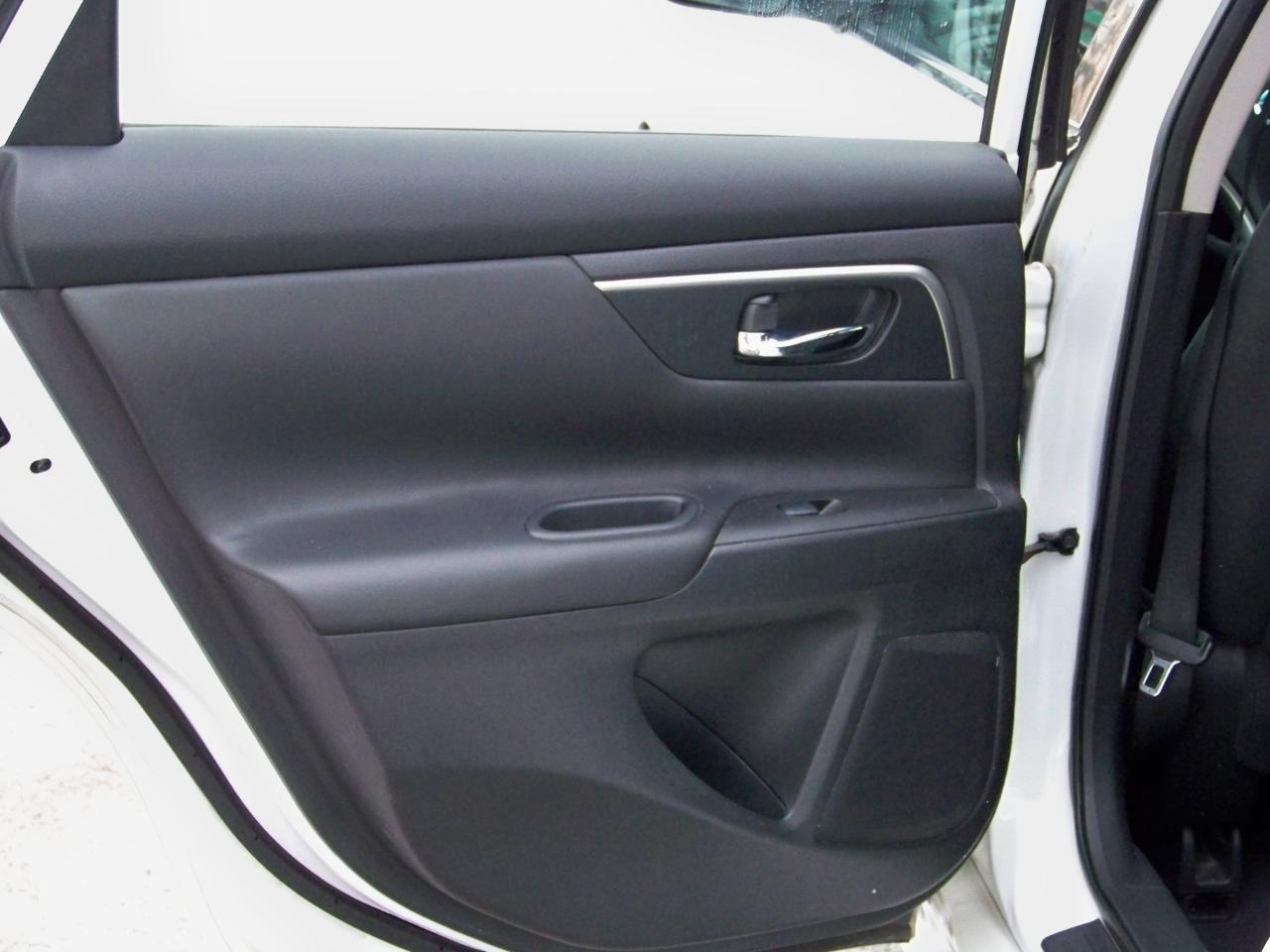 Nissan Altima 2.5 S 2015