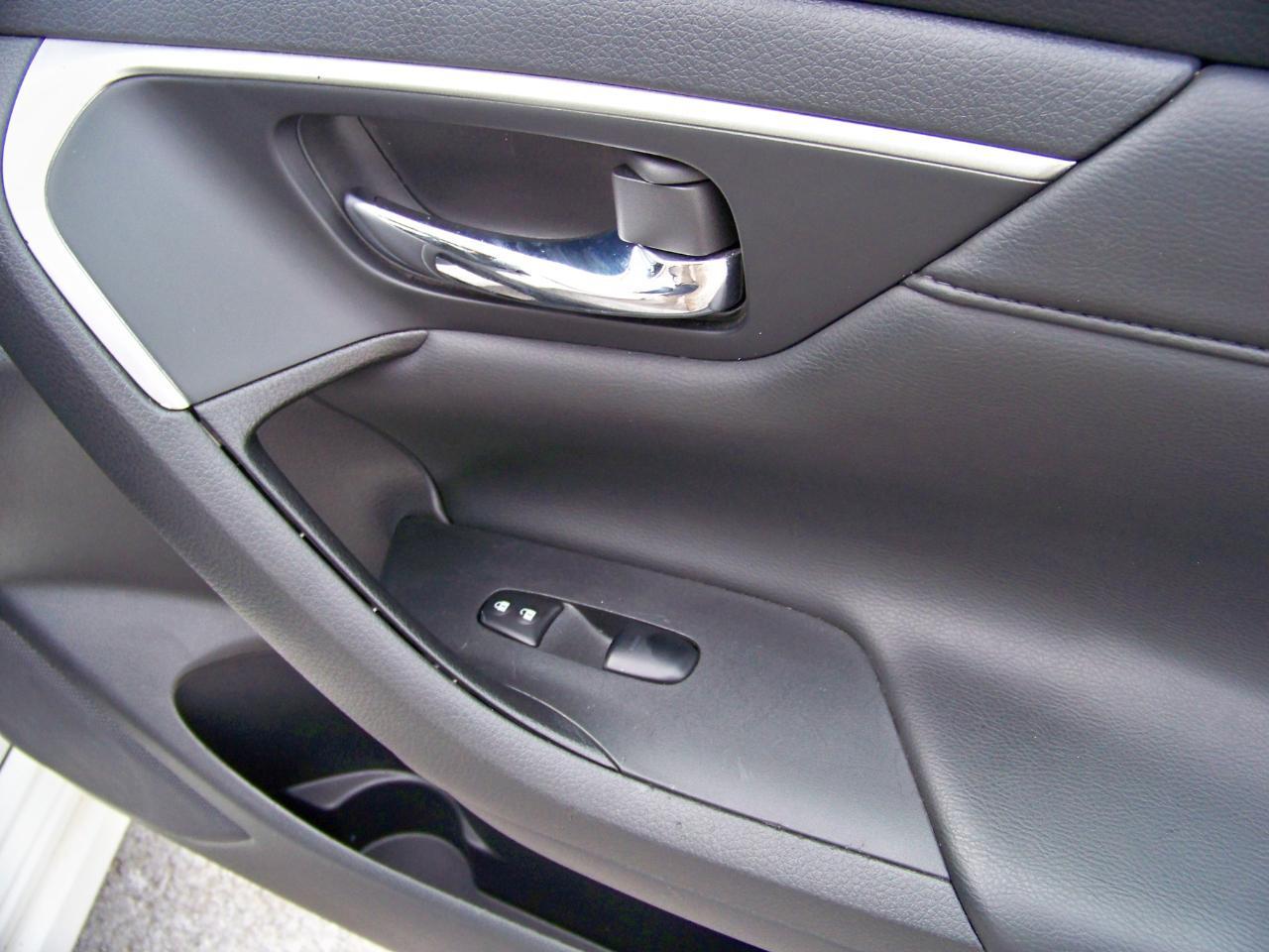Nissan Altima 2.5 S 2015