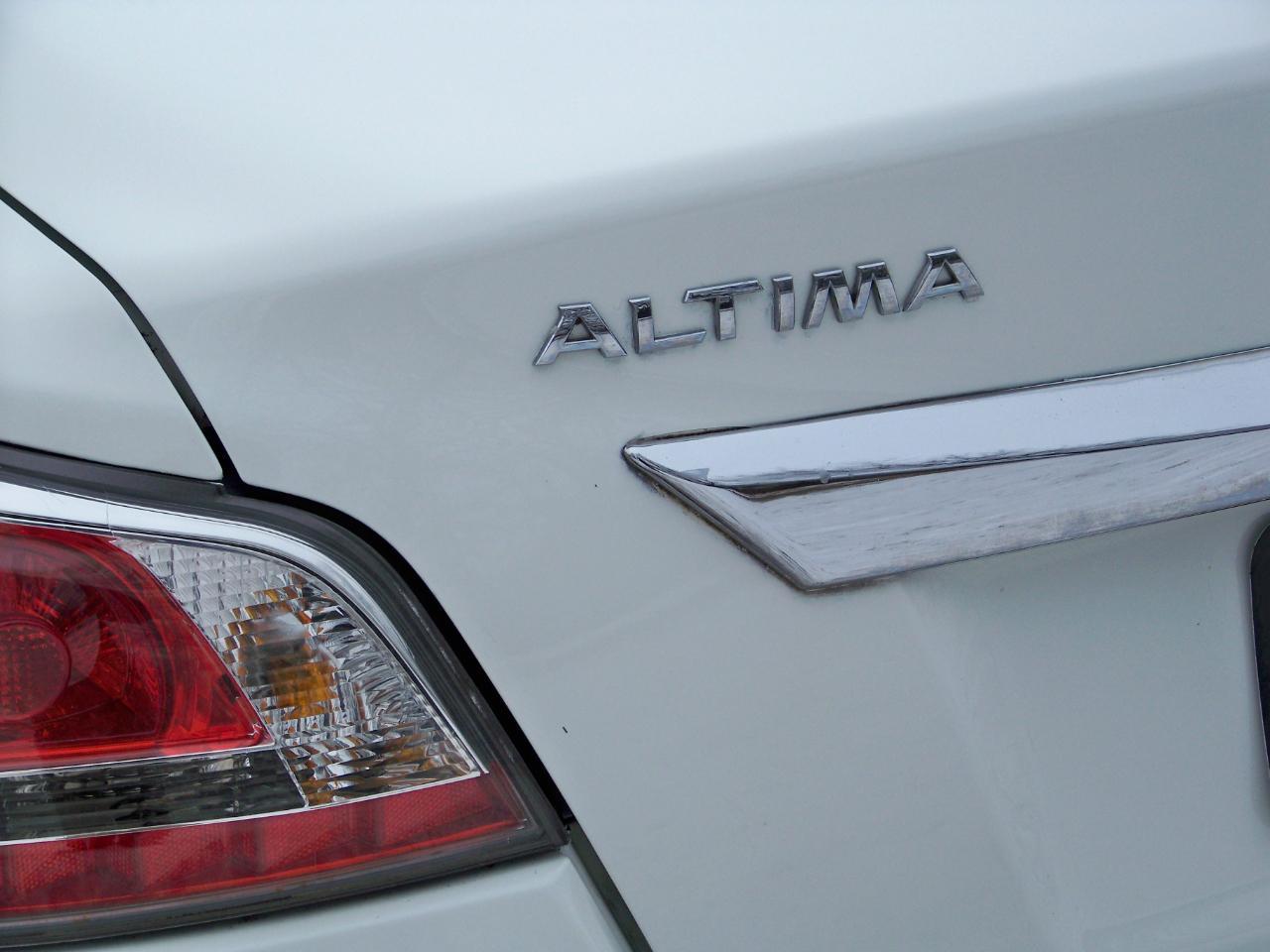 Nissan Altima 2.5 S 2015