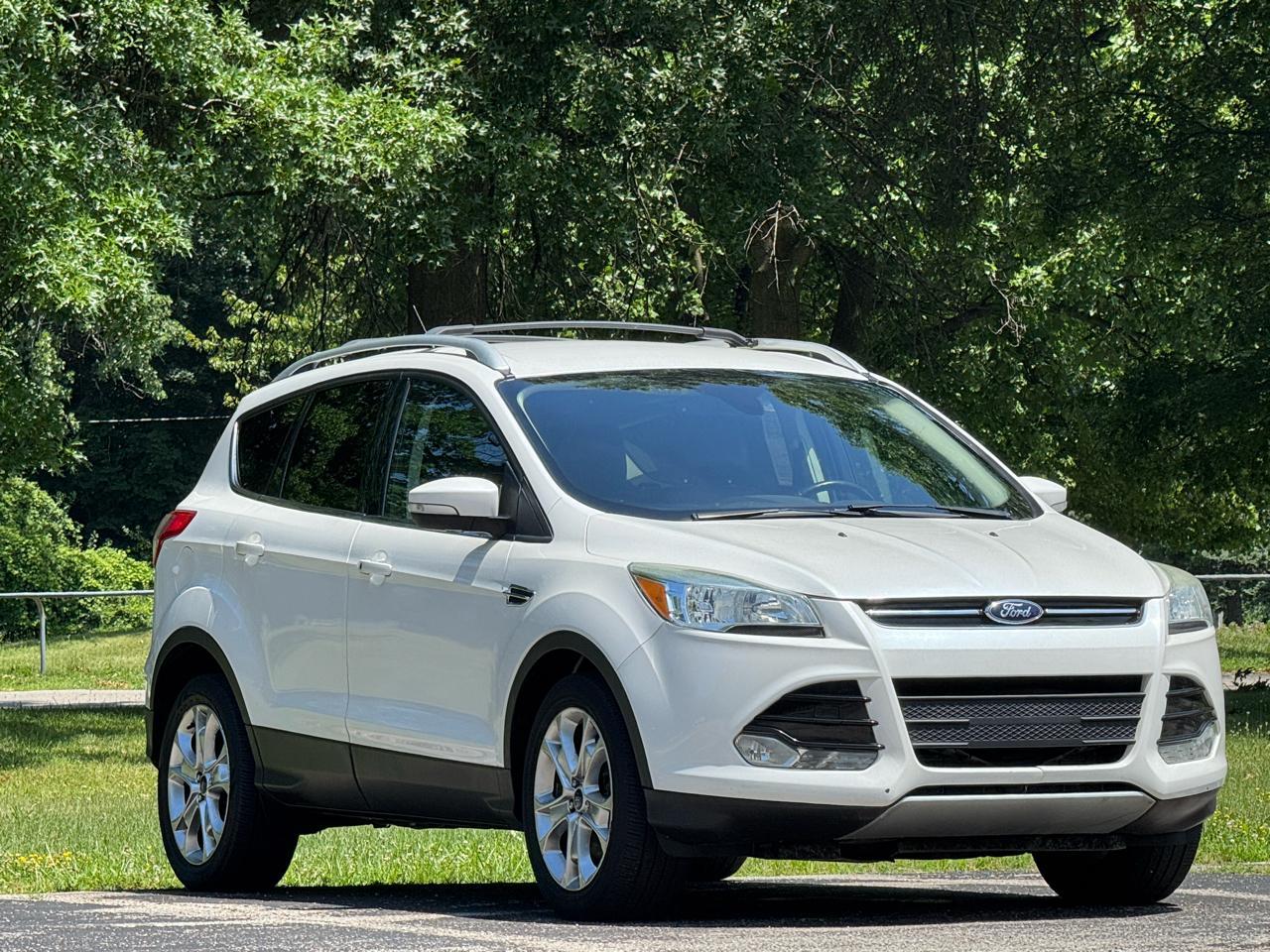 Ford Escape Titanium 4WD 2015
