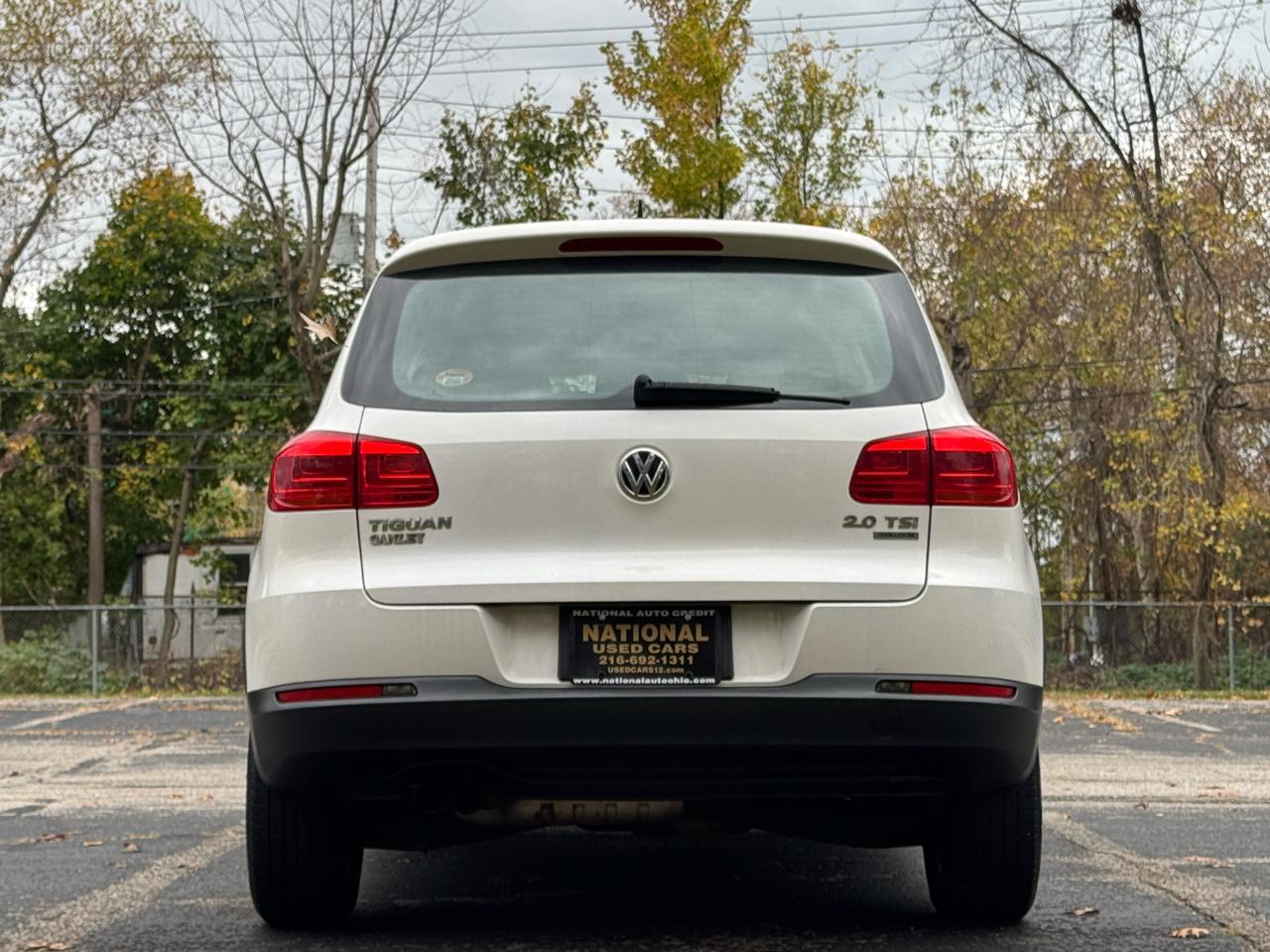 Volkswagen Tiguan S 4Motion 2012