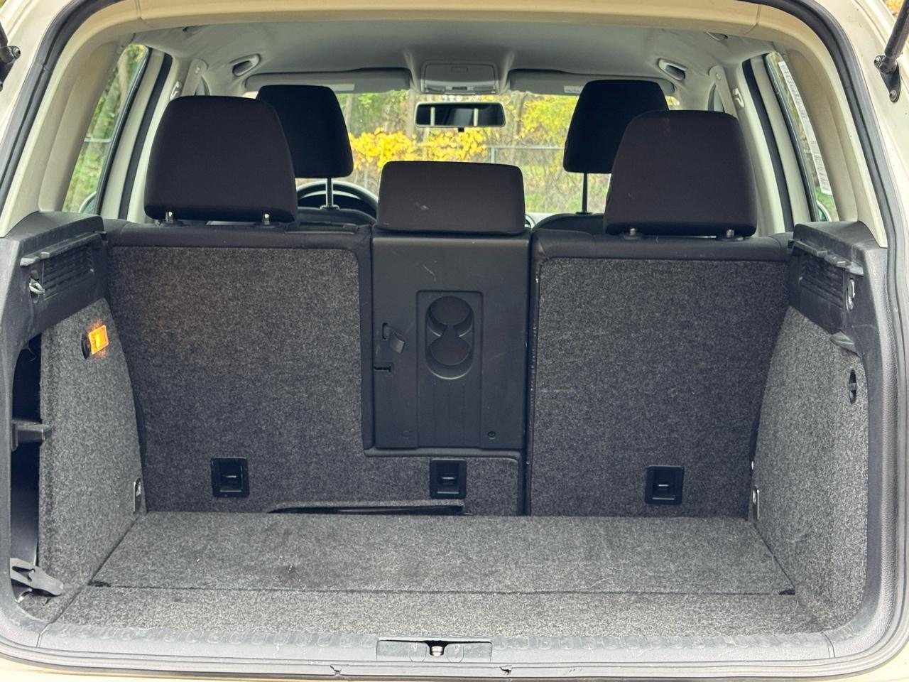 Volkswagen Tiguan S 4Motion 2012