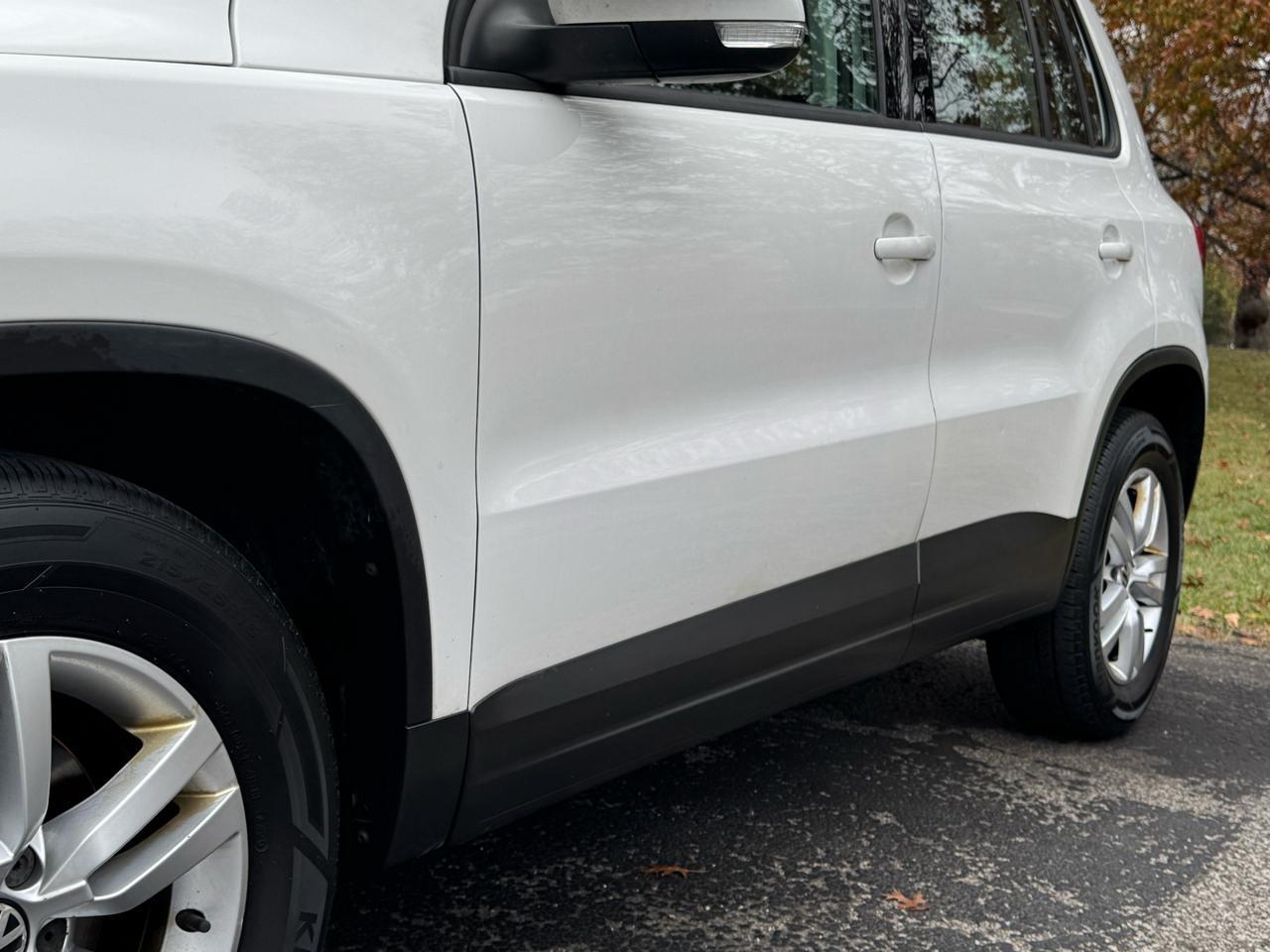 Volkswagen Tiguan S 4Motion 2012