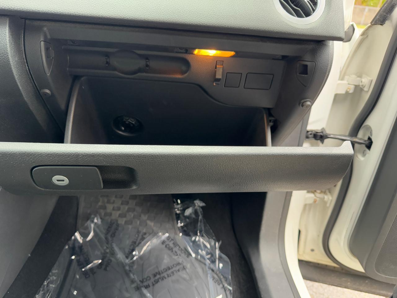 Volkswagen Tiguan S 4Motion 2012