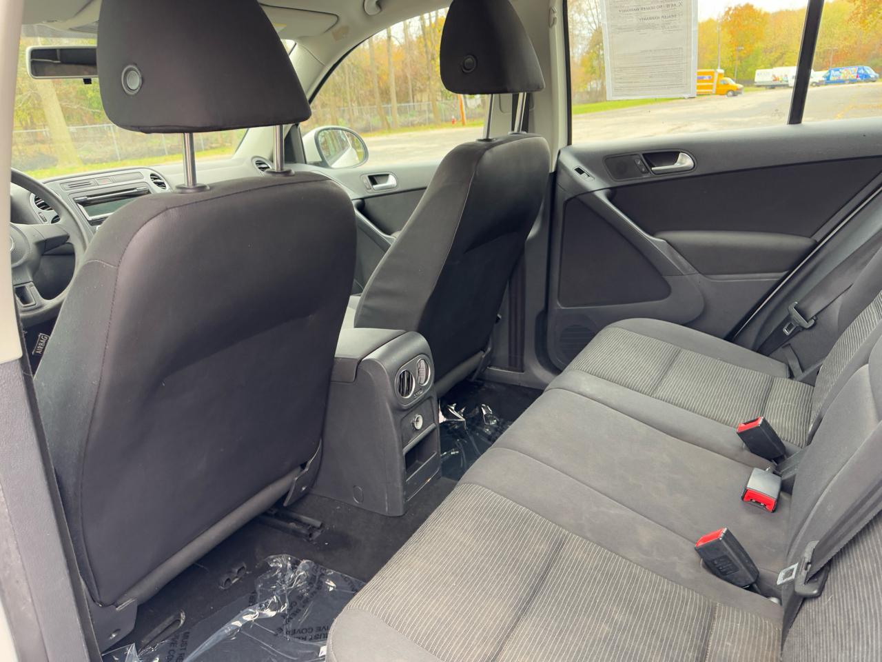Volkswagen Tiguan S 4Motion 2012