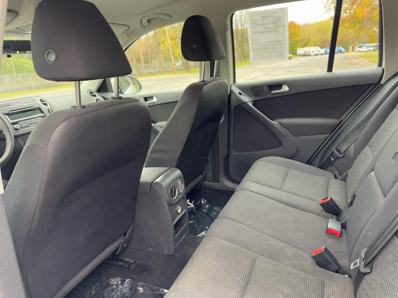Volkswagen Tiguan S 4Motion 2012