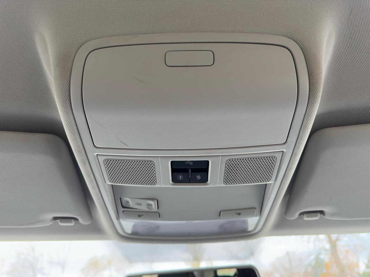 Volkswagen Tiguan S 4Motion 2012