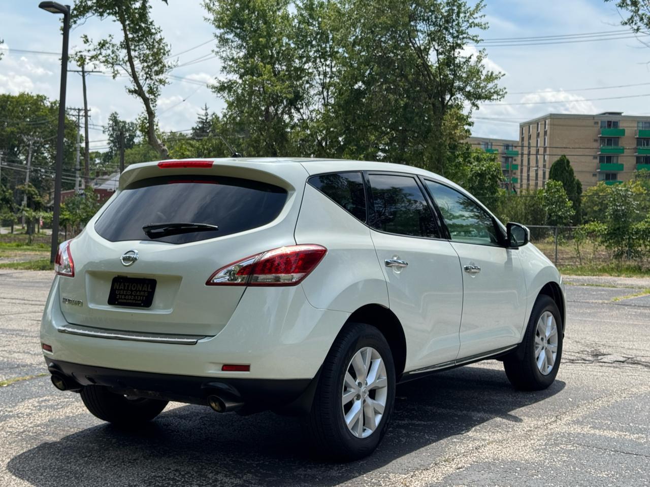Nissan Murano S 2011