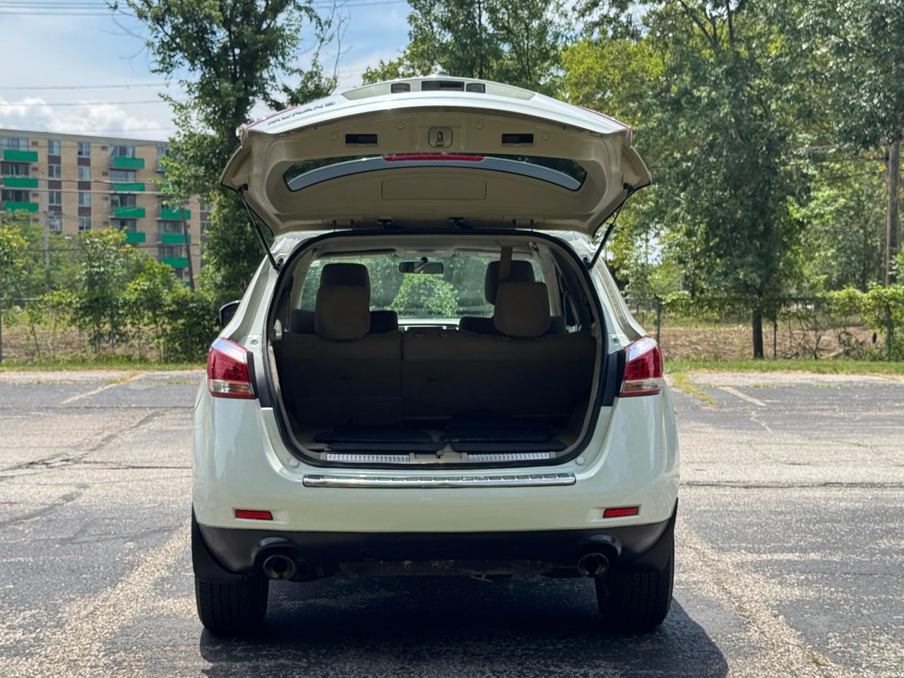 Nissan Murano S 2011