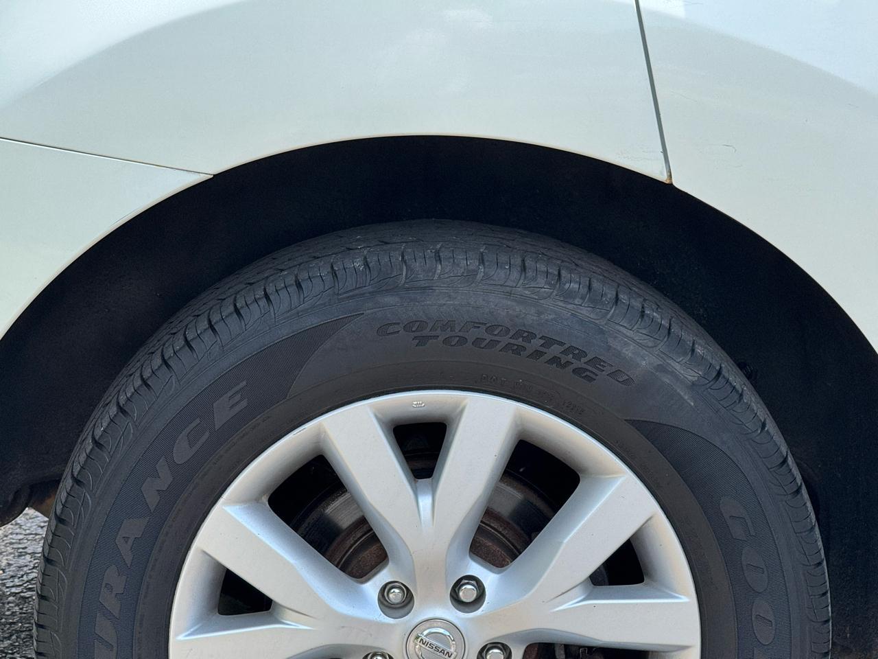 Nissan Murano S 2011