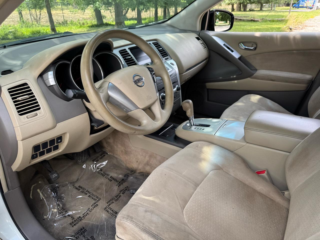 Nissan Murano S 2011