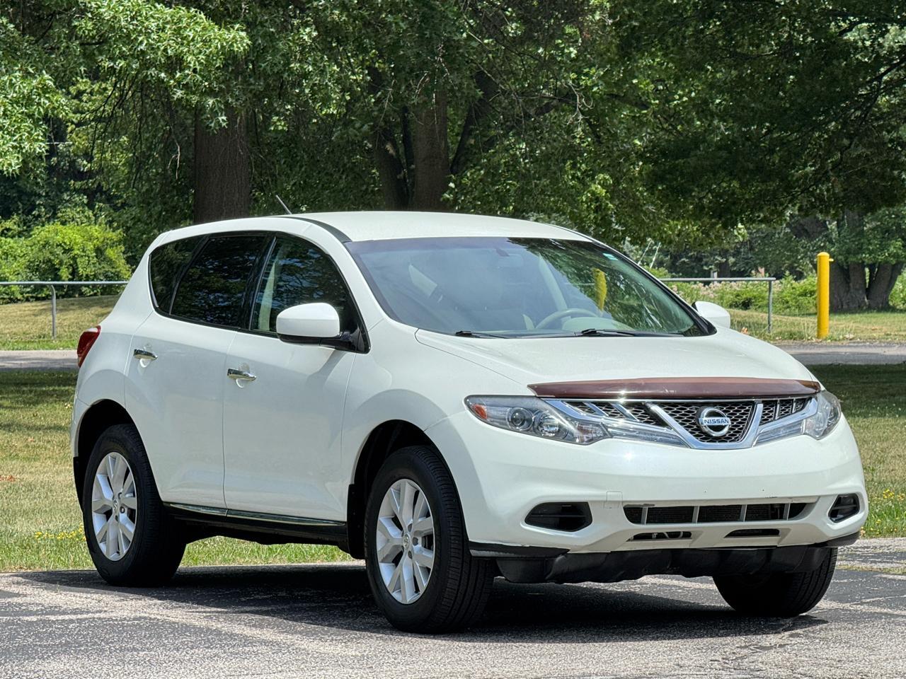 Nissan Murano S 2011
