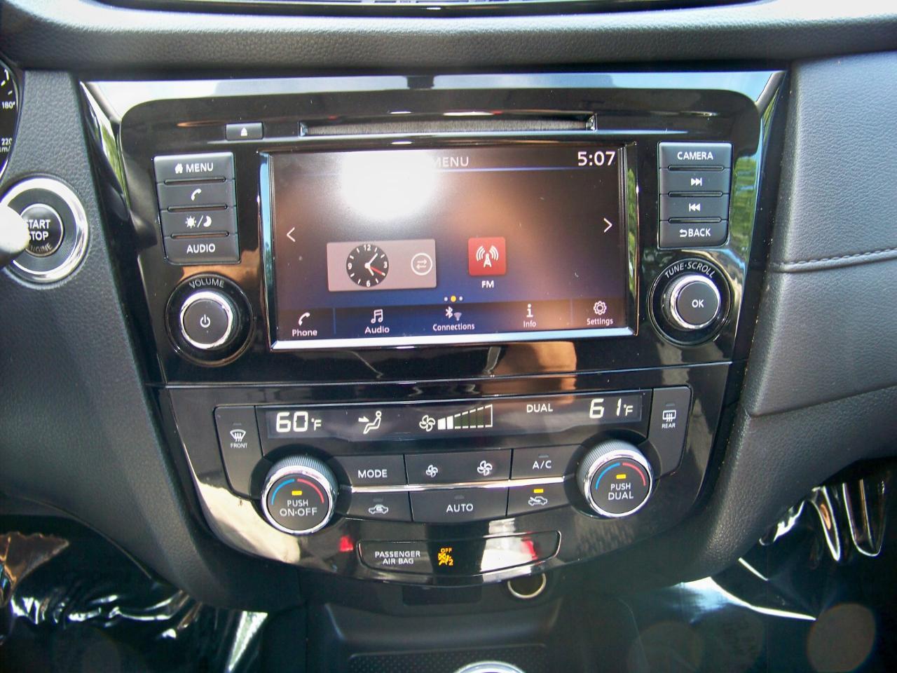 Nissan Rogue SV FWD 2018