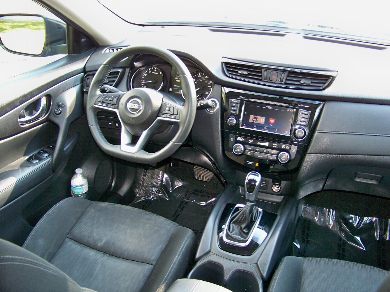 Nissan Rogue SV FWD 2018