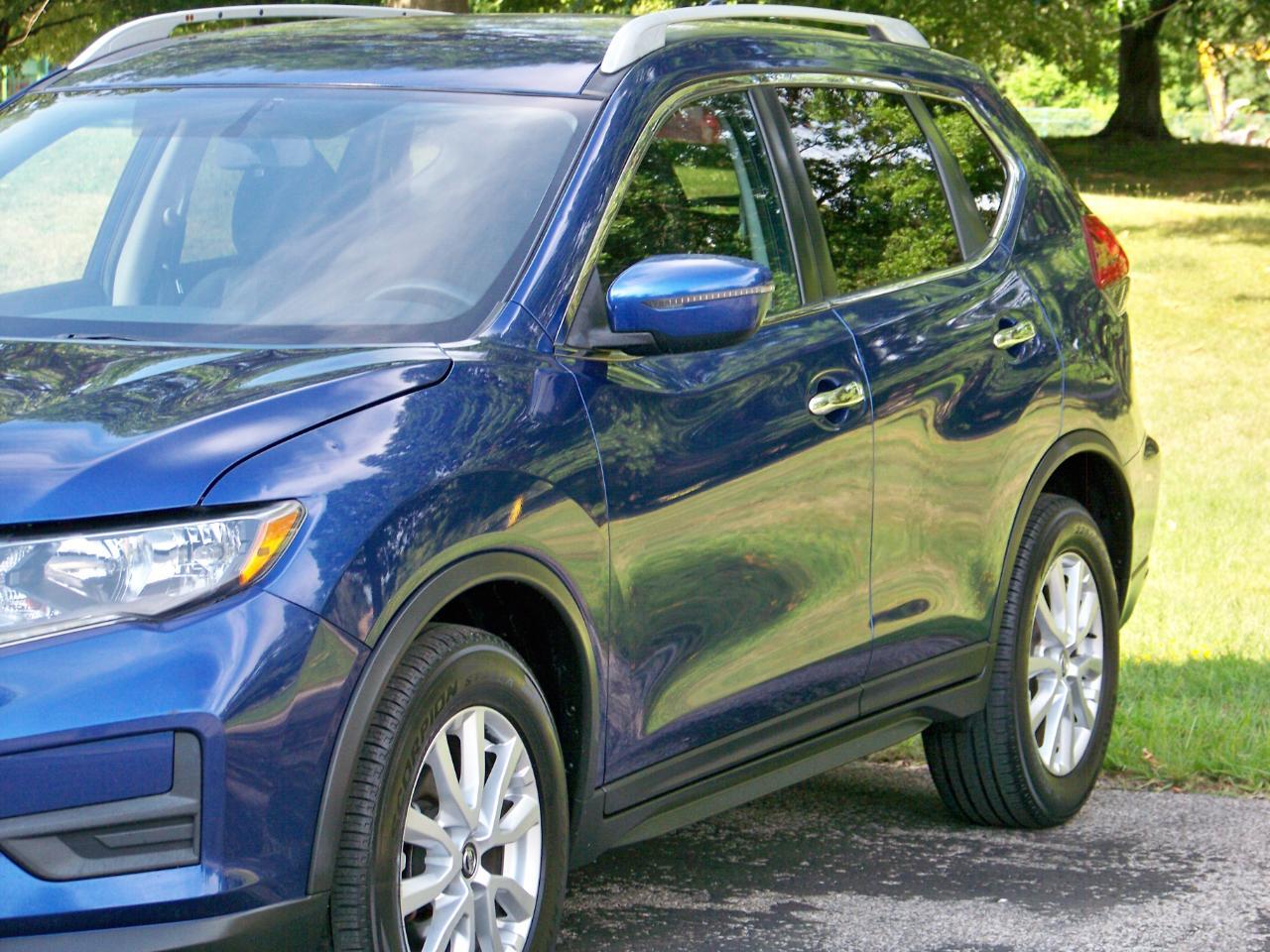Nissan Rogue SV FWD 2018