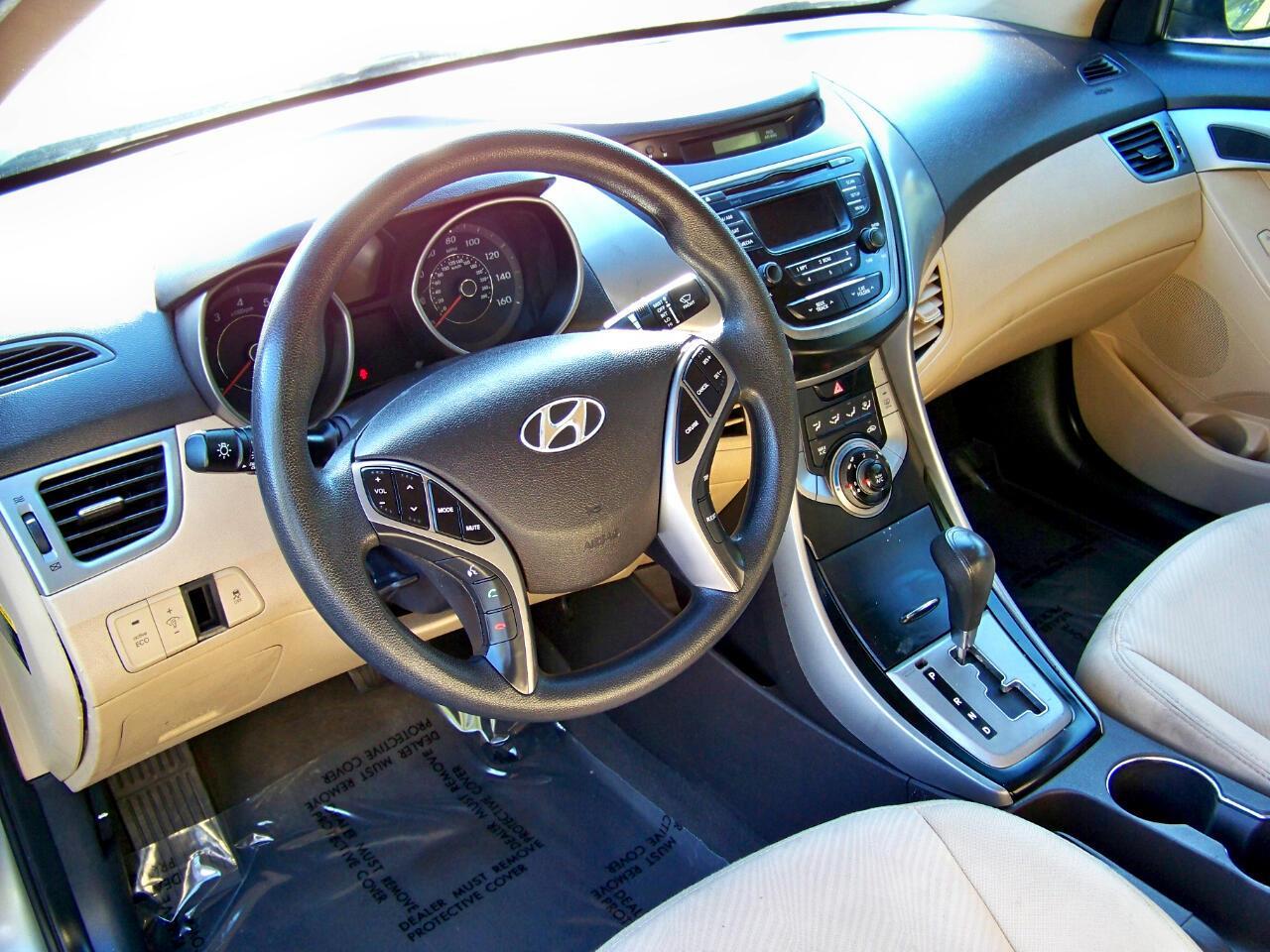 Hyundai Elantra GLS A/T 2013