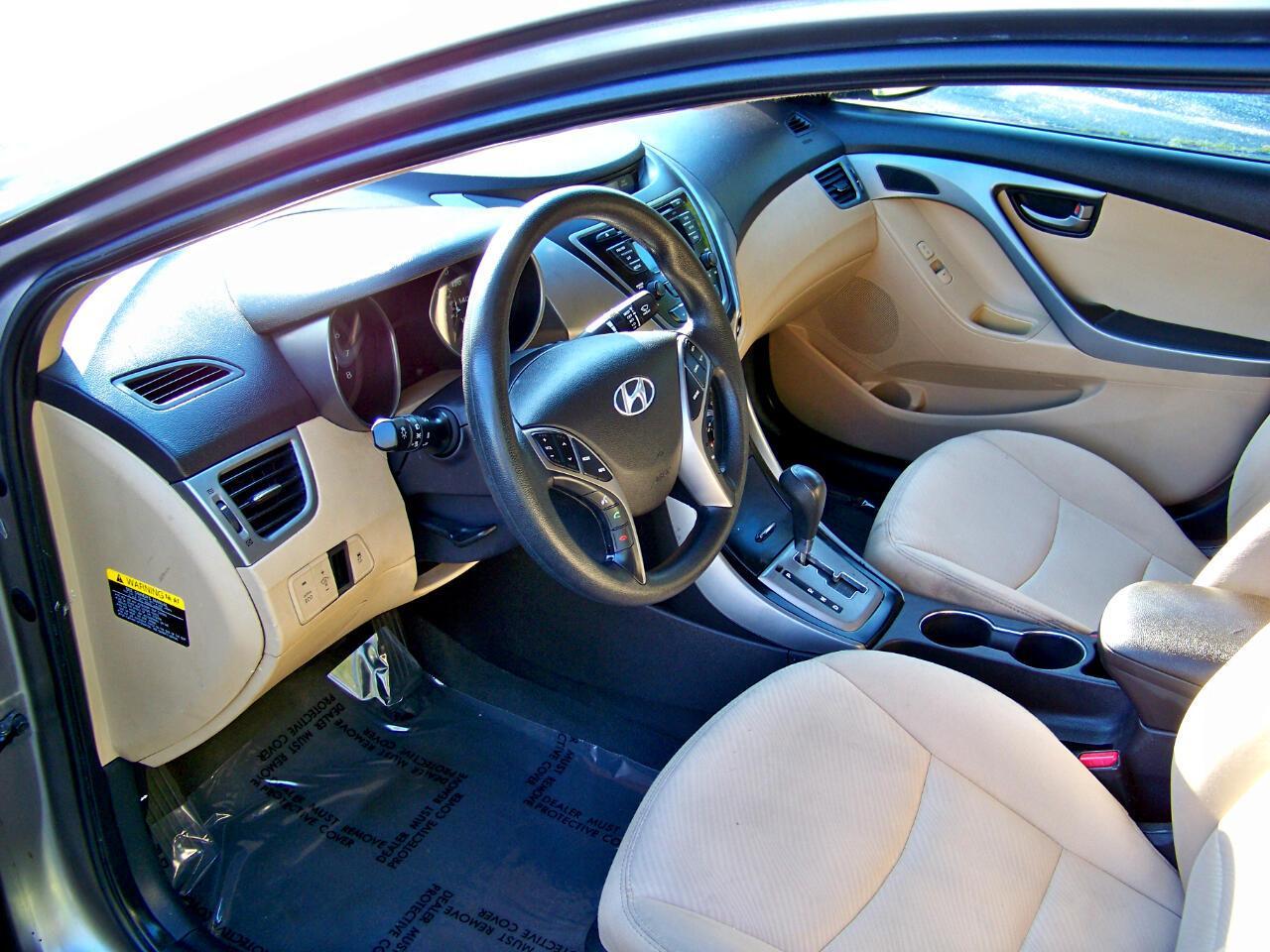 Hyundai Elantra GLS A/T 2013