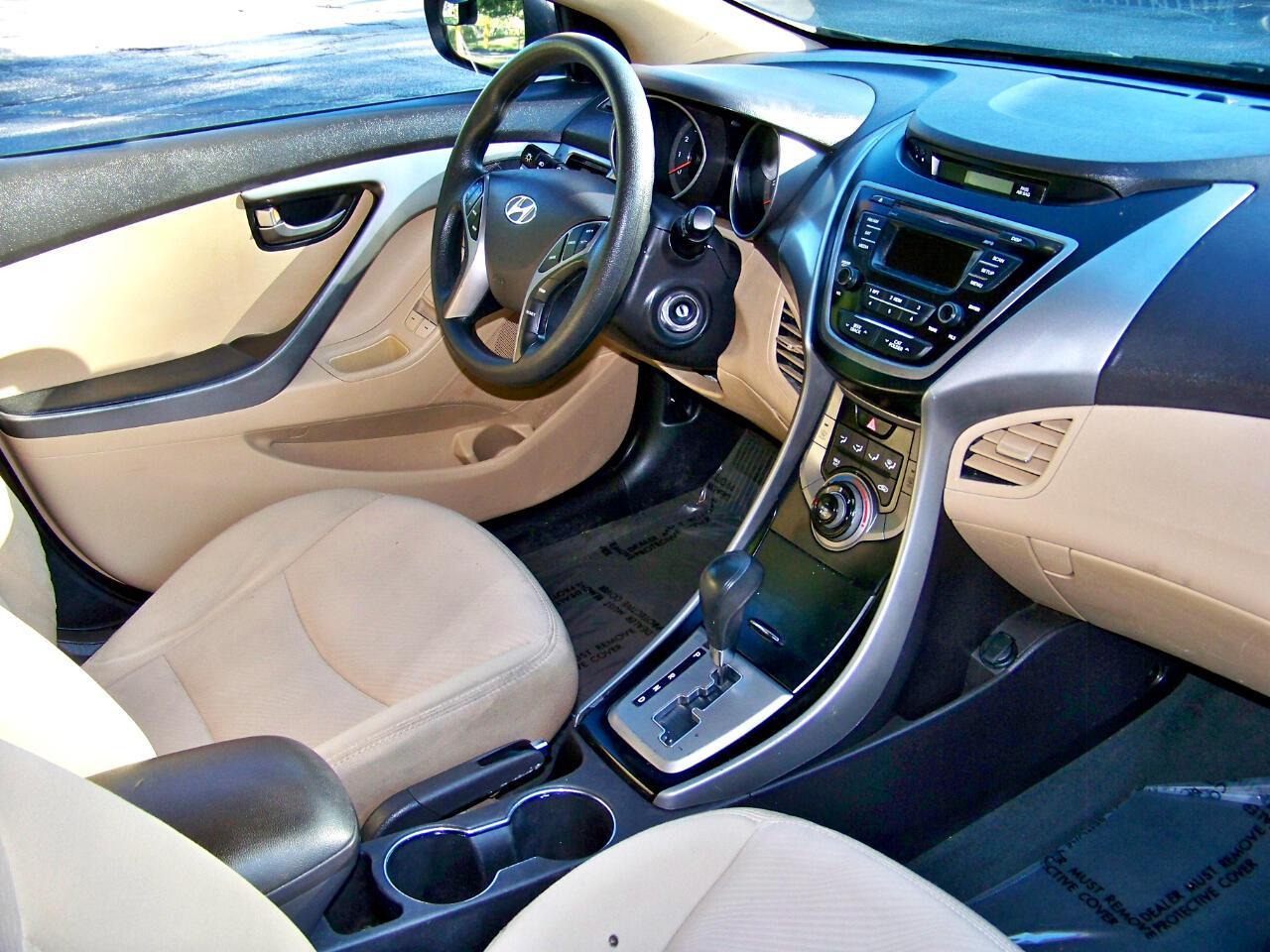 Hyundai Elantra GLS A/T 2013