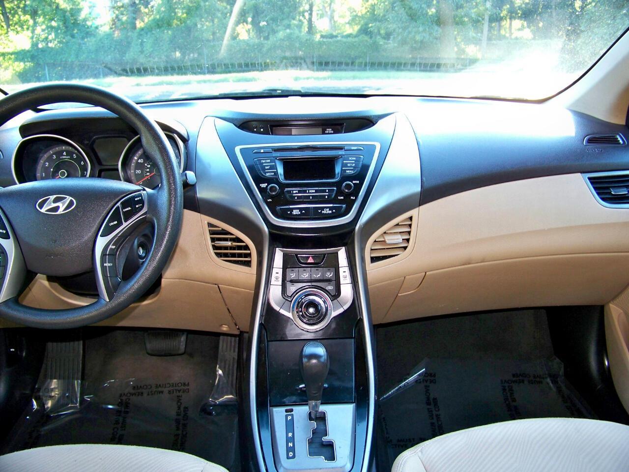 Hyundai Elantra GLS A/T 2013