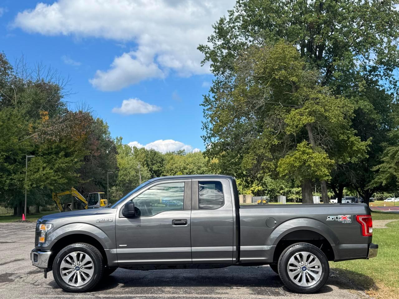 Ford F-150 STX 4WD SuperCab 6.5' Box 2017