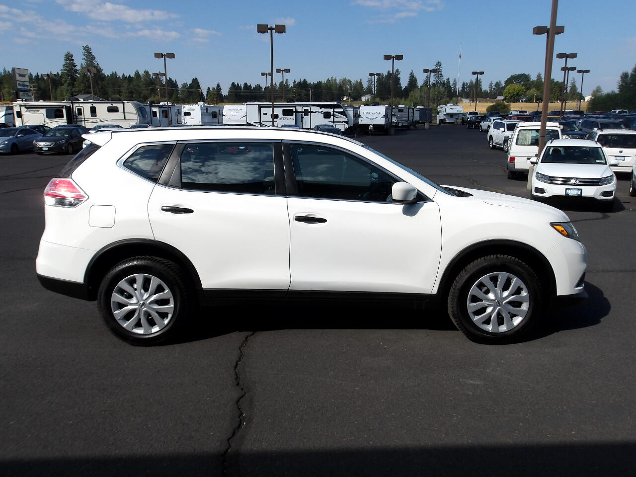 2016 Nissan Rogue S photo 6
