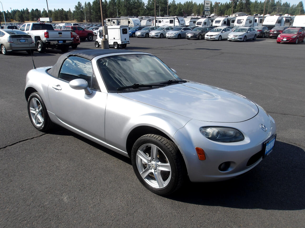 2006 Mazda MX-5 Miata Miata Touring photo 6