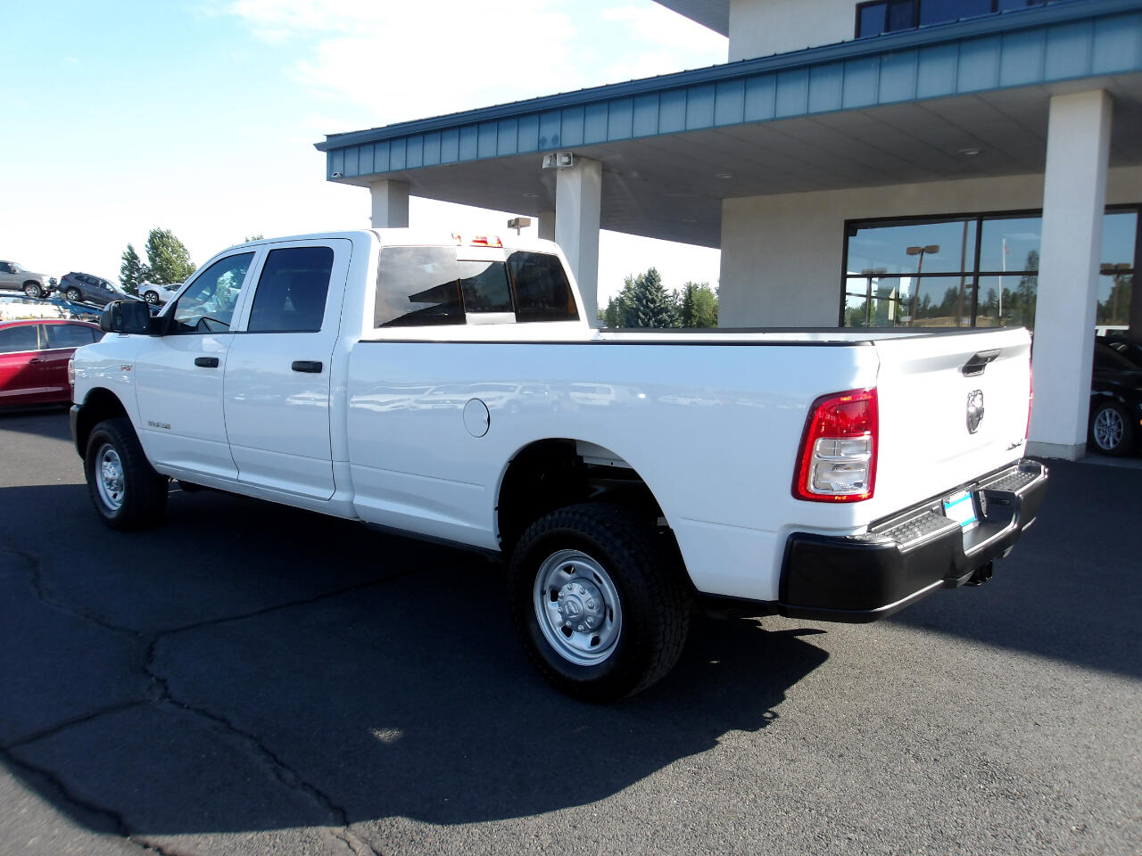 2021 Ram 2500 Tradesman photo 3