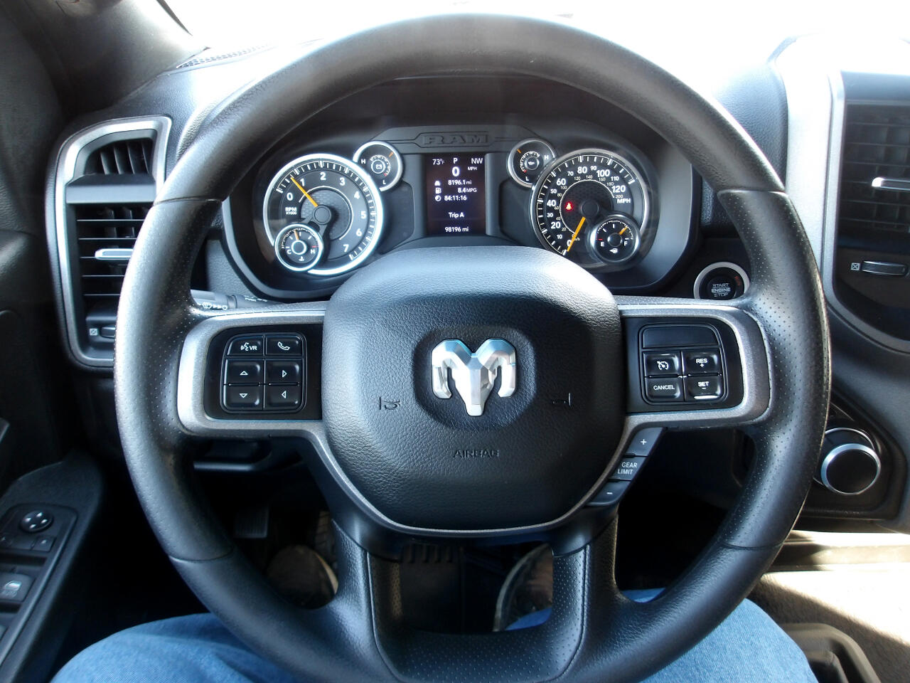 2021 Ram 2500 Tradesman photo 14