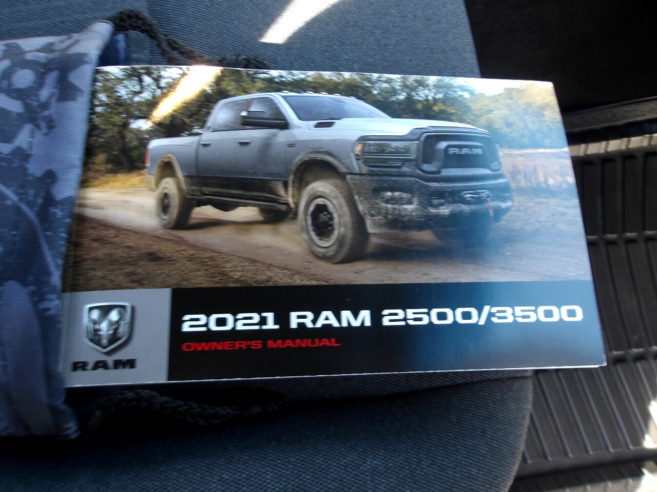 2021 Ram 2500 Tradesman photo 28